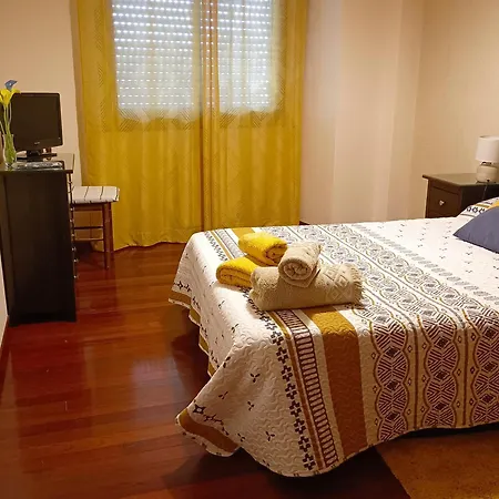 Piso Castelao 公寓 *